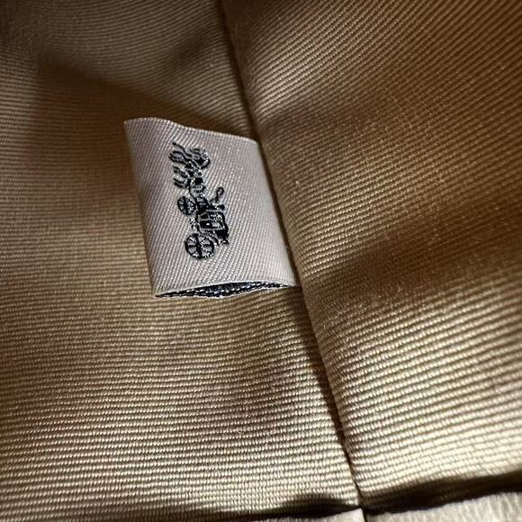 Coach Mini Bucket Bag Crosssbody With Strawberry Print In Canvas Chalk CAL11 NWT - Picture 8 of 9